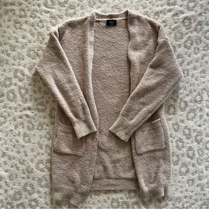 Cozy Beige Chenille Cardigan size Large